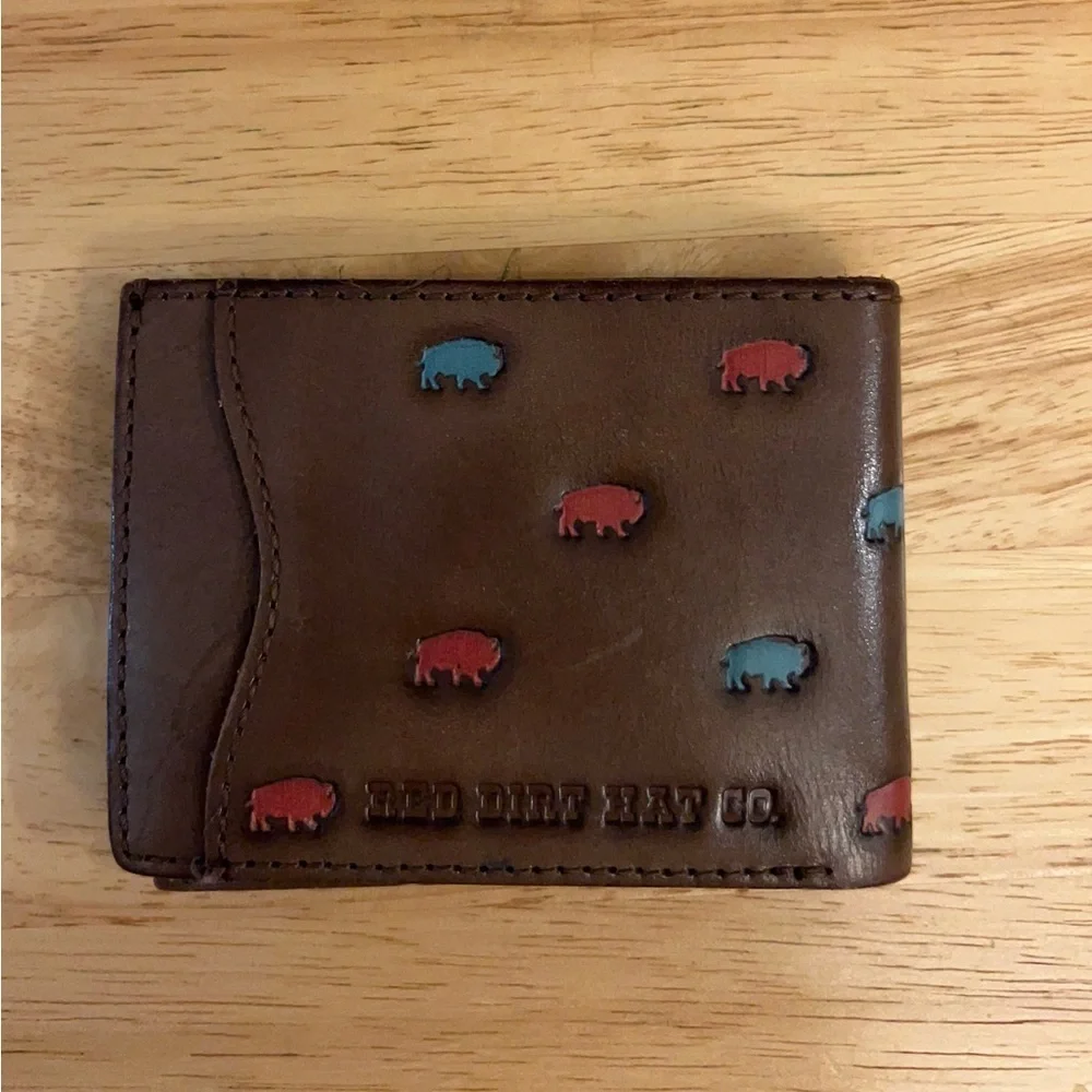 RED DIRT BIFOLD WALLET BISON PATTERN